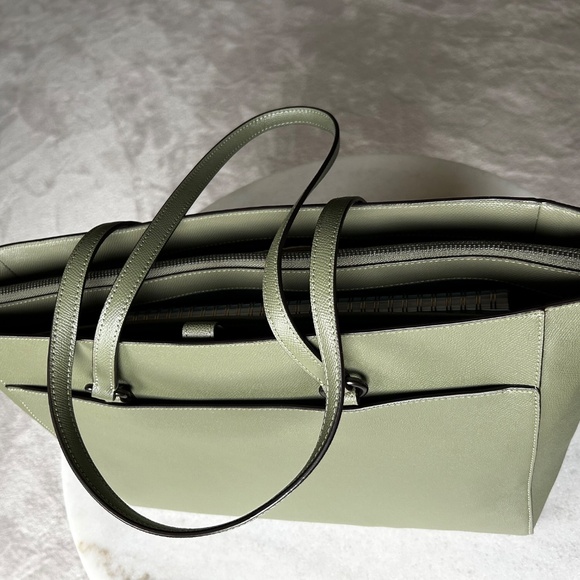 Coach Professional Bag Set - Picture 3 of 16